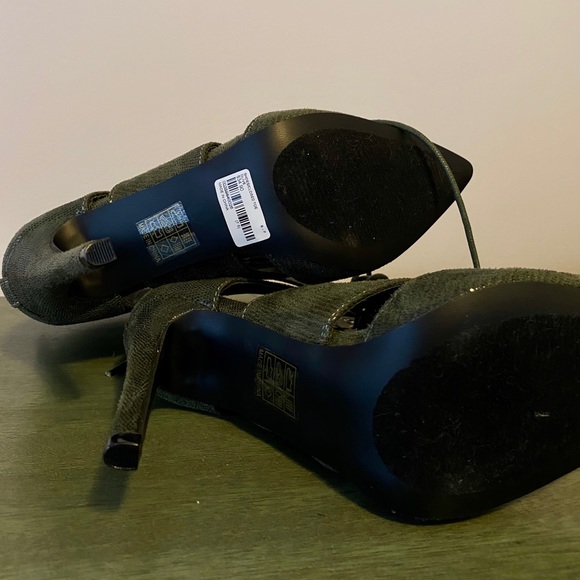 Brand New Olive Alligator Lace Up High Heel Boots - Picture 4 of 9